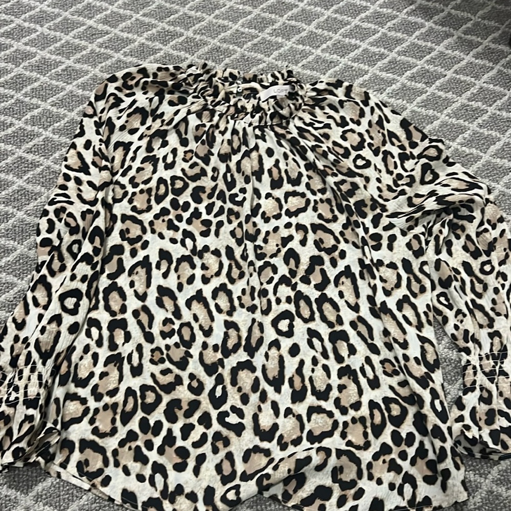 Loft leopard blouse